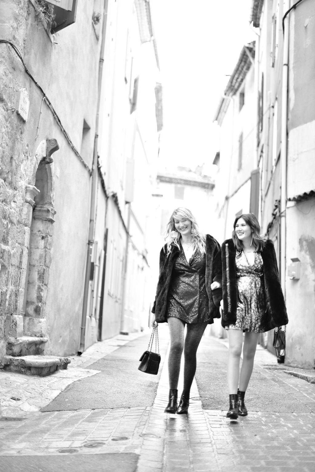 Caroline Tallagrand - Photographe MONTFORT SUR ARGENS - TRETS - VAR - PACA - PORTRAIT - CORPORATE - EVENEMENT - ENFANT