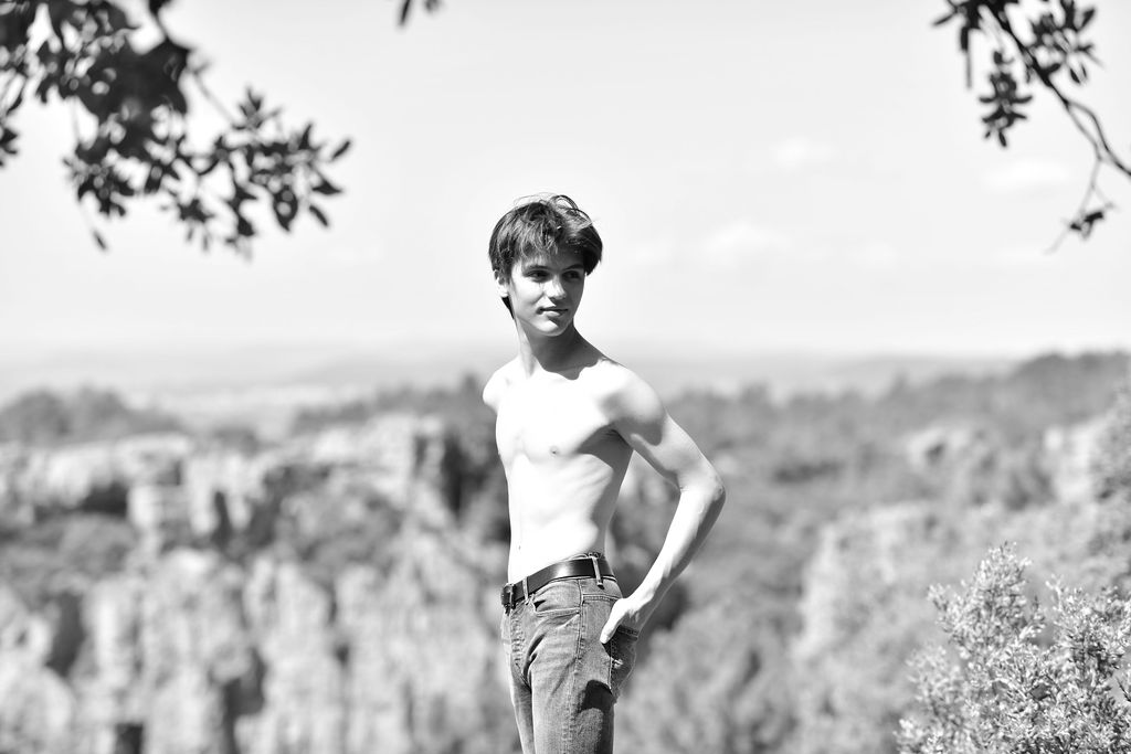 Caroline Tallagrand - Photographe MONTFORT SUR ARGENS - TRETS - VAR - PACA - PORTRAIT - CORPORATE - EVENEMENT - ENFANT
