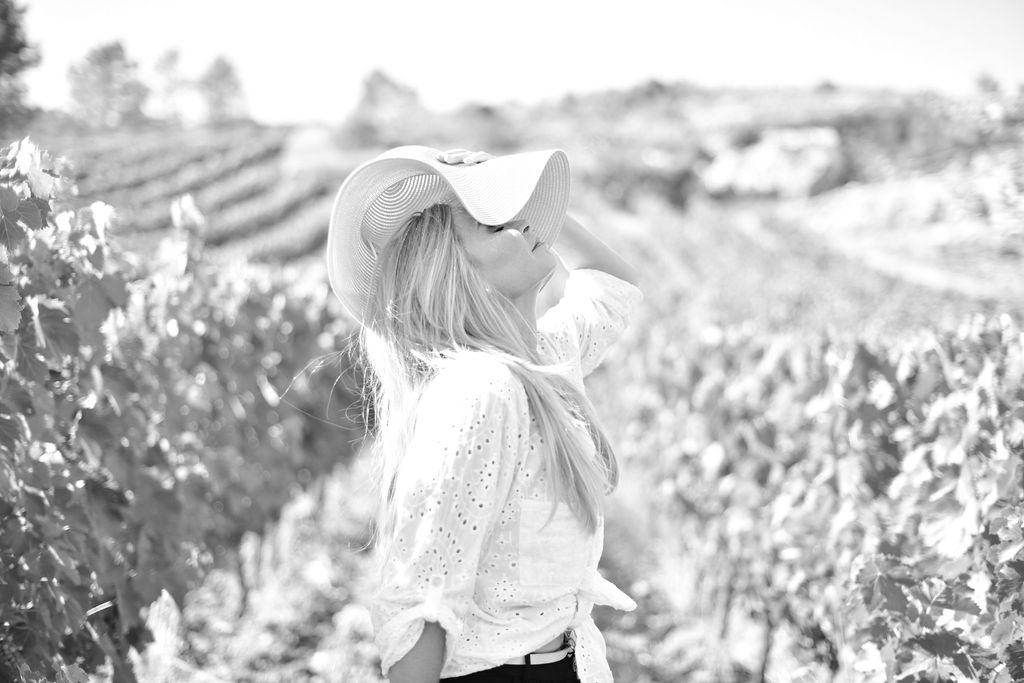 Caroline Tallagrand - Photographe MONTFORT SUR ARGENS - TRETS - VAR - PACA - PORTRAIT - CORPORATE - EVENEMENT - ENFANT